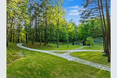 1127 Dark Moon Rd, Frelinghuysen Township, NJ 07860 - Photo 2