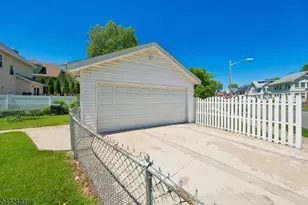 26 Lafayette Ave, East Orange, NJ 07017 - Photo 30