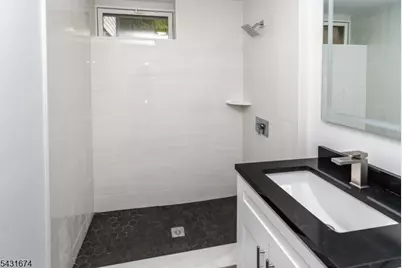 69 Fairmont Ave, Somerville, NJ 08876 - Photo 32