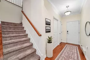 605 Lopez Ln, Morris Plains, NJ 07950 - Photo 10