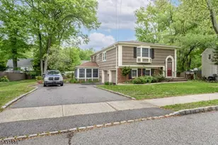 1 Ash Ln, Parsippany, NJ 07034 - Photo 34