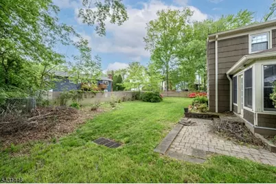 1 Ash Ln, Parsippany, NJ 07034 - Photo 30