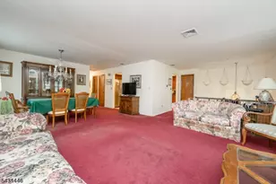 1 Ash Ln, Parsippany, NJ 07034 - Photo 6