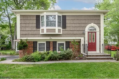 1 Ash Ln, Parsippany, NJ 07034 - Photo 2