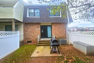 2301 Trafalgar Square, Hillsborough Township, NJ 08844 - Photo 18