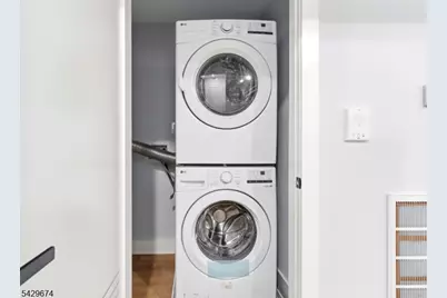 129 Mt Pleasant Ave #1, Newark, NJ 07104 - Photo 12