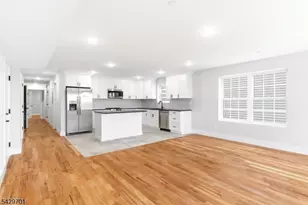 129 Mt Pleasant Ave, Newark, NJ 07104 - Photo 2