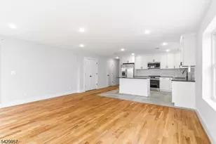 129 Mt Pleasant Ave, Newark, NJ 07104 - Photo 2