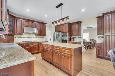 4 Harman Ct, Hillsborough Township, NJ 08844 - Photo 10