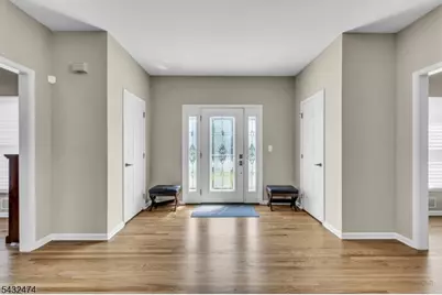 4 Harman Ct, Hillsborough Township, NJ 08844 - Photo 2
