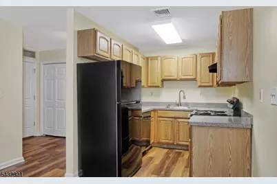 9 Madison Ave #18, Paterson, NJ 07524 - Photo 4