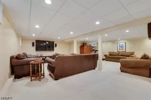 7 Pontiac Dr, Wayne, NJ 07470 - Photo 22