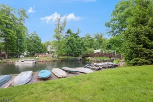 7 Pontiac Dr, Wayne, NJ 07470 - Photo 34