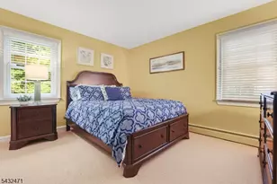 7 Pontiac Dr, Wayne, NJ 07470 - Photo 18