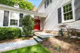 7 Pontiac Dr, Wayne, NJ 07470 - Photo 2