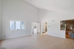 215 Eileen Dr, Cedar Grove, NJ 07009 - Photo 24