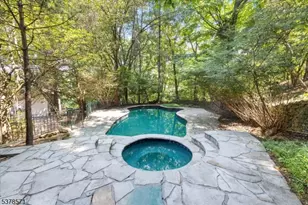 215 Eileen Dr, Cedar Grove, NJ 07009 - Photo 42