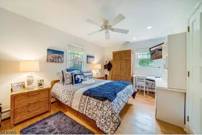 6 Driftway, Roseland, NJ 07068 - Photo 24