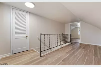 1267 Hollywood Ave, Plainfield, NJ 07060 - Photo 8