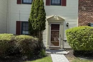 464 Harwick Ct, Piscataway Township, NJ 08854 - Photo 4