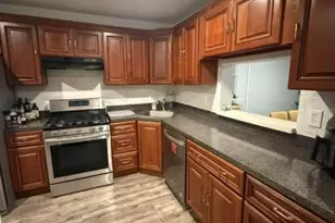 464 Harwick Ct, Piscataway Township, NJ 08854 - Photo 8