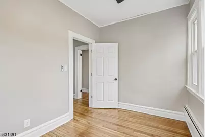 301 E 9th Ave, Roselle, NJ 07203 - Photo 14