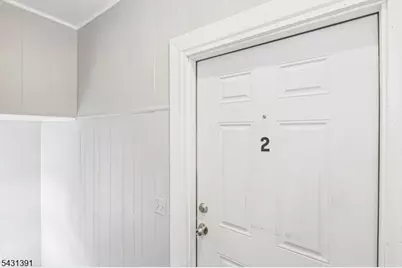 301 E 9th Ave, Roselle, NJ 07203 - Photo 2