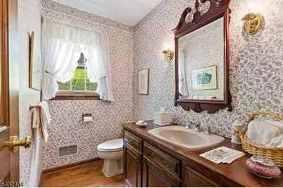 13 Hamden Rd, Franklin Township, NJ 08822 - Photo 20