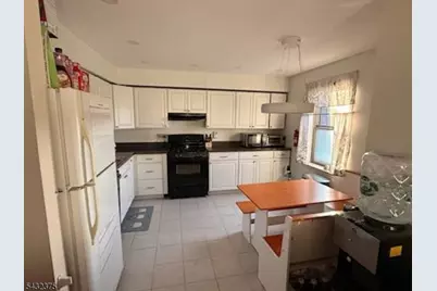 700 Schuyler Ave #G33, Kearny, NJ 07032 - Photo 2