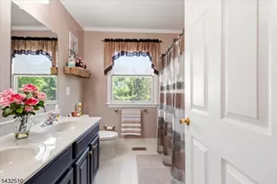 1 Tanager Dr, Raritan Township, NJ 08551 - Photo 20