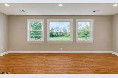 540 Blackpoint Rd, Hillsborough Township, NJ 08844 - Photo 10