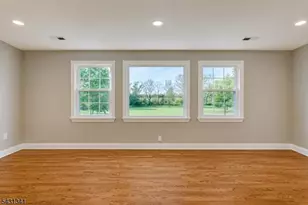 540 Blackpoint Rd, Hillsborough Township, NJ 08844 - Photo 10