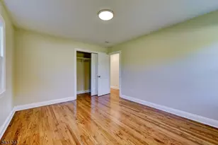 540 Blackpoint Rd, Hillsborough Township, NJ 08844 - Photo 16