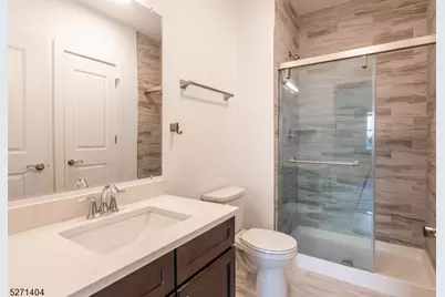 1025 Raritan Rd #303, Clark Township, NJ 07066 - Photo 20