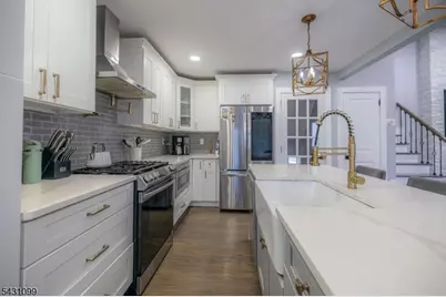 1349 Stanley Ter, Elizabeth, NJ 07208 - Photo 10