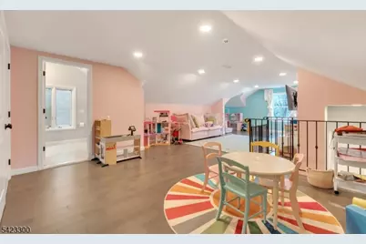 16 E Greenbrook Rd, North Caldwell, NJ 07006 - Photo 28