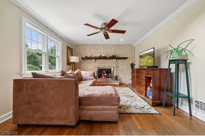 73 The Fairway, Cedar Grove, NJ 07009 - Photo 4