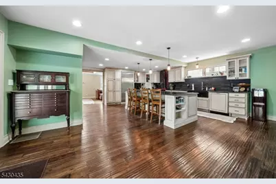 73 The Fairway, Cedar Grove, NJ 07009 - Photo 10