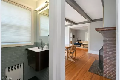 42 Norman Rd, Montclair Twp., NJ 07043 - Photo 12
