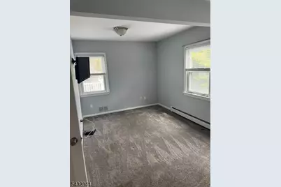 26 Caroline Ave, Pequannock Township, NJ 07444 - Photo 18