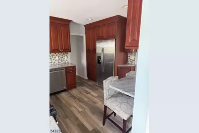 26 Caroline Ave, Pequannock Township, NJ 07444 - Photo 14