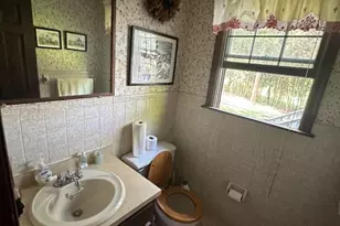 7 Bedford Ct, Clinton Township, NJ 08801 - Photo 16