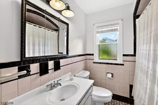122 Aurora St, Lopatcong Township, NJ 08865 - Photo 32
