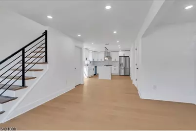 21 Cross St, Montclair, NJ 07042 - Photo 6