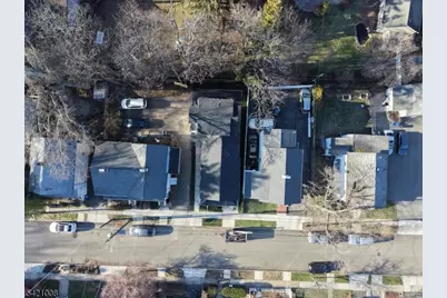 21 Cross St, Montclair, NJ 07042 - Photo 18