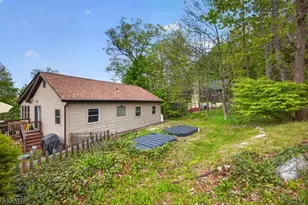 1052 Lakeside Dr E, Vernon Twp., NJ 07422 - Photo 36
