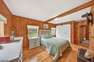 1052 Lakeside Dr E, Vernon Twp., NJ 07422 - Photo 14