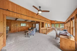 1052 Lakeside Dr E, Vernon Twp., NJ 07422 - Photo 6