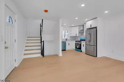 21 Cross St, Montclair, NJ 07042 - Photo 6