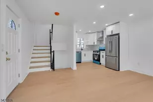 21 Cross St, Montclair, NJ 07042 - Photo 6